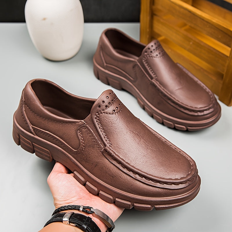 Sapatos de mocassim clássicos de cor sólida para homens de tamanho grande, confortáveis e duráveis, com sola de borracha antiderrapante, calçados de negócios para homens